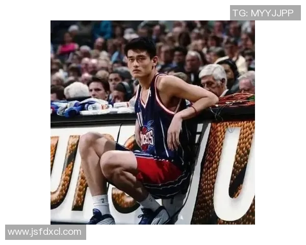 中国球员参加NBA夏季联赛首秀贡献12分